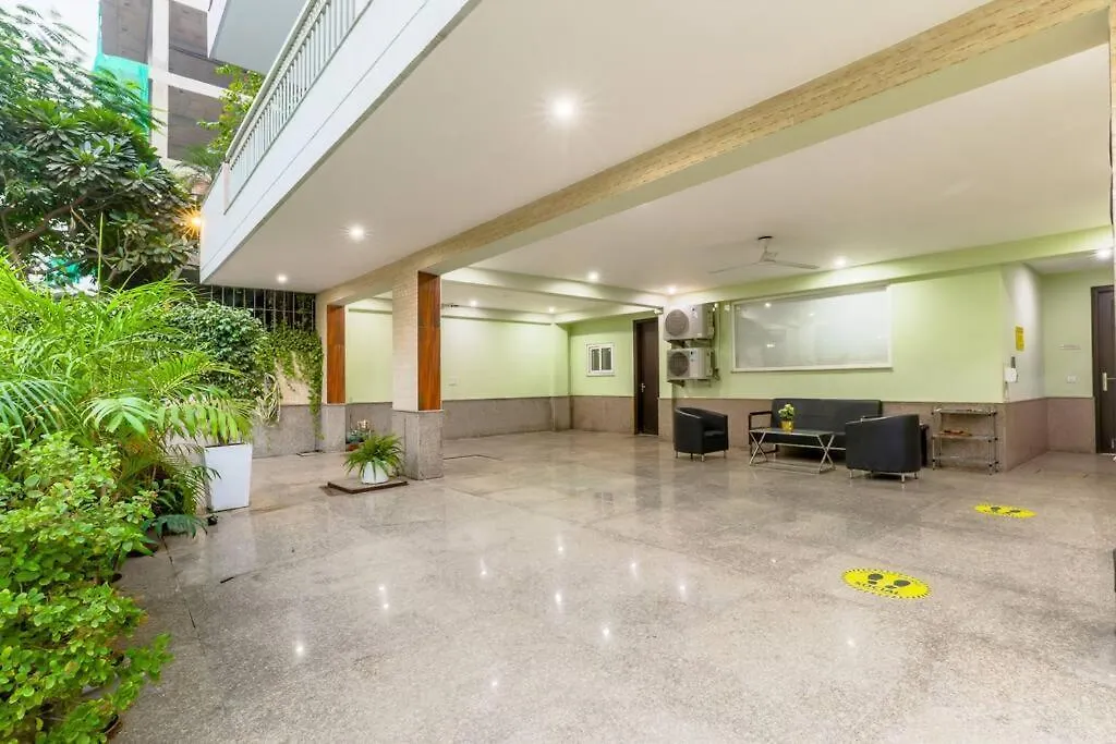 Parfait Street 3Bhk Service Apartment Near Fortis Γκουργκάον 0*,